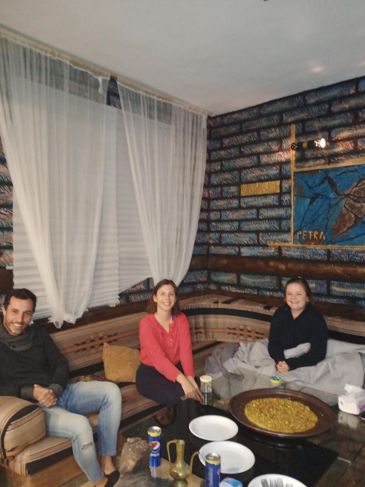 Petra Anas House Daire Wadi Musa Dış mekan fotoğraf